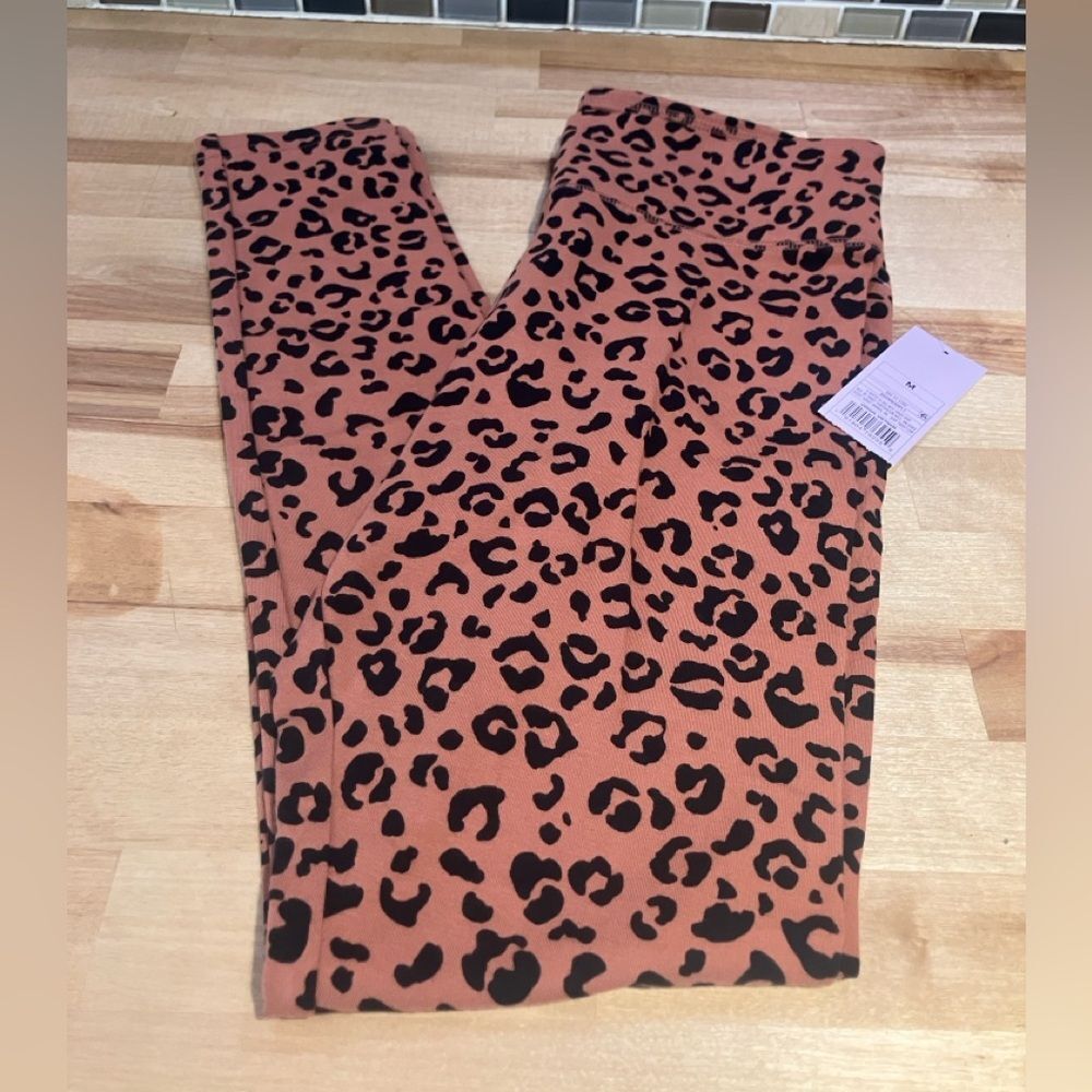 NWT wild fable, leopard print leggings, size medium - Picture 1 of 2